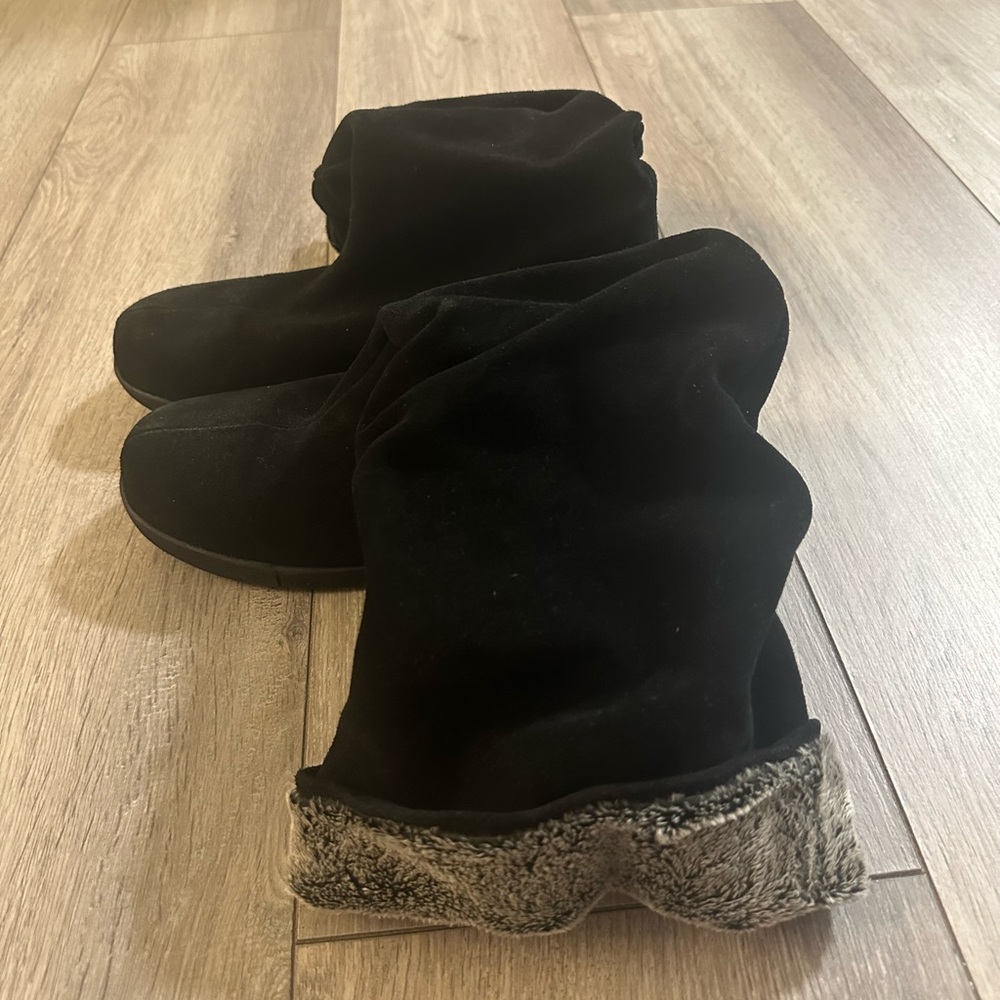 La CANADIENNE Black Winter Boots